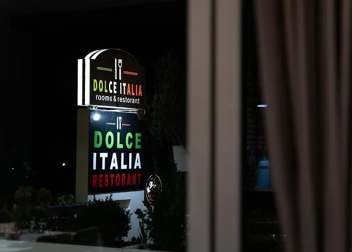 Dolce Italia מלון דירות 3*
