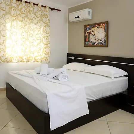 Dolce Italia Ξενοδοχείο με διαμερίσματα 3*