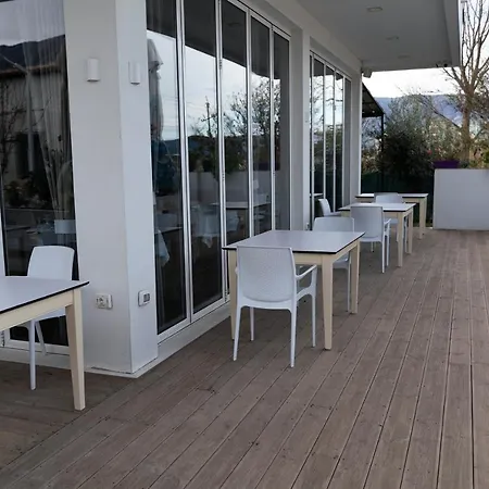 Aparthotel Dolce Italia Radhimë