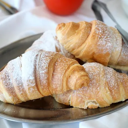 Dolce Italia 3* Radhimë